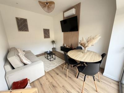 For sale 2 rooms 43 m2 Ain (01570) photo 0