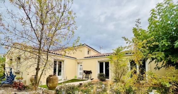 For sale CALME VILLAGE 6 rooms 200 m2 Herault (34480) photo 0