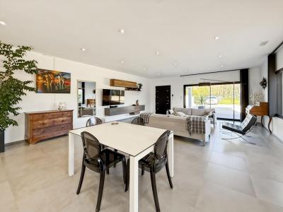 Acheter Maison 197 m2 Noves