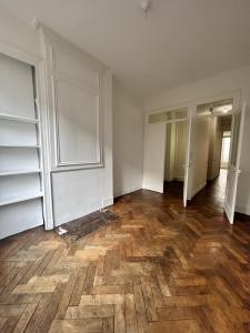 For rent Lyon-7eme-arrondissement 3 rooms 76 m2 Rhone (69007) photo 0