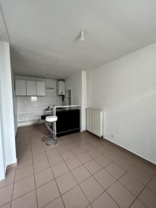 For rent Lyon-3eme-arrondissement 1 room 24 m2 Rhone (69003) photo 0