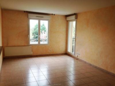 Louer Appartement 59 m2 Bron