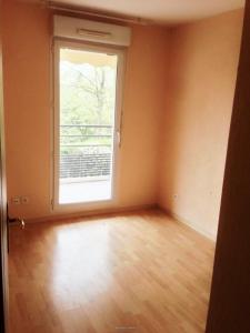 Louer Appartement Bron Rhone