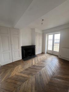 Louer Appartement 72 m2 Lyon-2eme-arrondissement