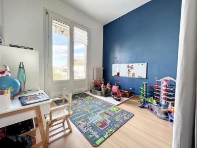 Louer Maison 93 m2 Saint-yrieix-la-perche