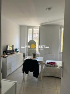 Annonce Location Appartement Aubagne 13