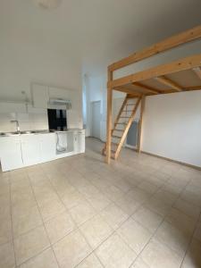 For rent Ballainvilliers 1 room 28 m2 Essonne (91160) photo 0