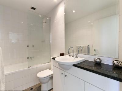 For sale Villenave-d'ornon 2 rooms 41 m2 Gironde (33140) photo 3