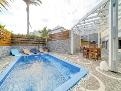 For rent Terre-sainte 6 rooms 150 m2 Reunion (97410) photo 0