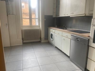 Louer Appartement 79 m2 Bourg-en-bresse