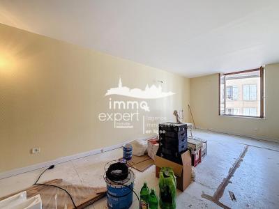 Acheter Immeuble Mirecourt 64000 euros