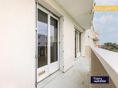 For sale Reze 3 rooms 75 m2 Loire atlantique (44400) photo 4