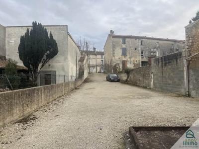 Acheter Immeuble 136 m2 Touvre