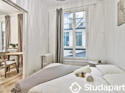 Louer Appartement 30 m2 Paris-9eme-arrondissement