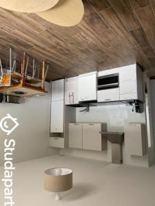 Louer Appartement 11 m2 Biot