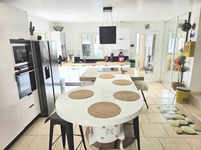 Annonce Vente 8 pi�ces Maison Bormes-les-mimosas 83