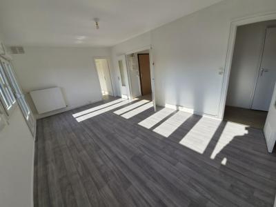 For rent Montherme 4 rooms 73 m2 Ardennes (08800) photo 1