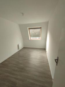 Louer Appartement Bogny-sur-meuse 608 euros