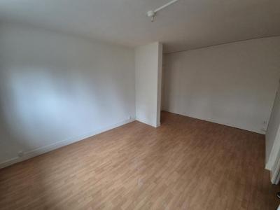 Annonce Location 3 pi�ces Appartement Montherme 08