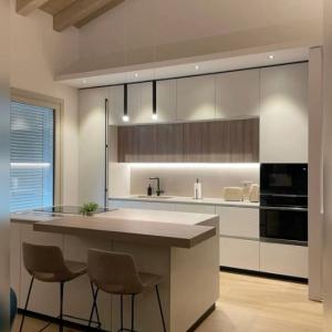 Annonce Location 4 pi�ces Maison Villeneuve-de-berg 07