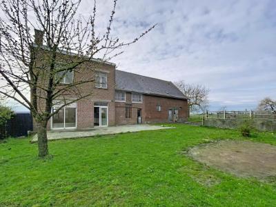 For sale Orchies 7 rooms 140 m2 Nord (59310) photo 2