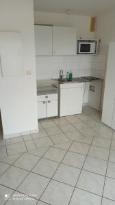 For rent Sainte-clotilde 1 room 20 m2 Reunion (97490) photo 0