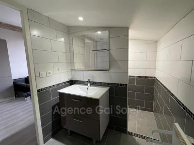 Louer Appartement Colombiers 510 euros