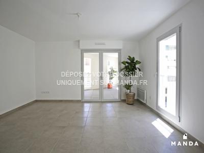 Louer Appartement 82 m2 Marseille-6eme-arrondissement