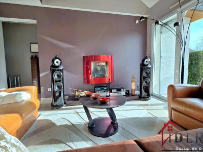 Acheter Maison 274 m2 Geneuille