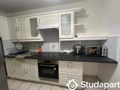 Louer Appartement 9 m2 Orleans