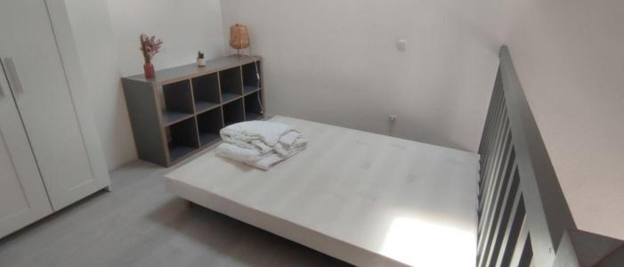 Louer Appartement 28 m2 Bordeaux