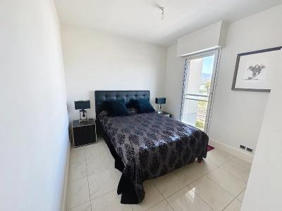 For sale Bord de mer 2 rooms 57 m2 Alpes Maritimes (06150) photo 4