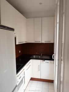 For rent Levallois-perret 2 rooms 37 m2 Hauts de Seine (92300) photo 1