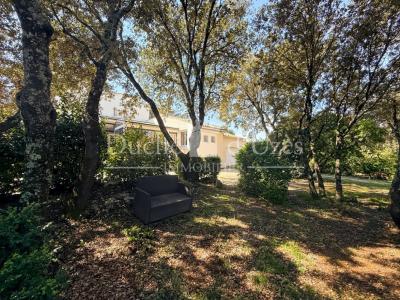 Acheter Maison 170 m2 Uzes