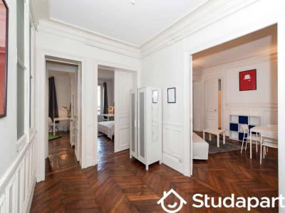 Louer Appartement Paris-11eme-arrondissement 1185 euros