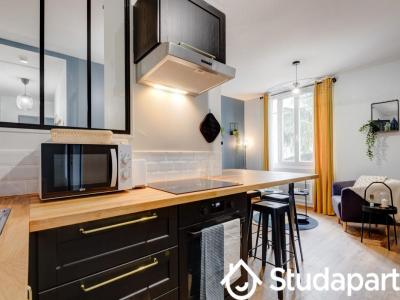 Louer Appartement 10 m2 Lyon-3eme-arrondissement