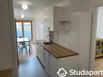 Louer Appartement Paris-18eme-arrondissement Paris