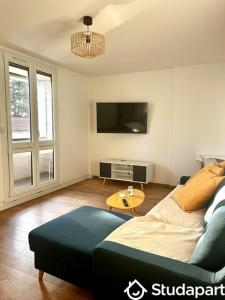 For rent Reims 4 rooms 17 m2 Marne (51100) photo 0