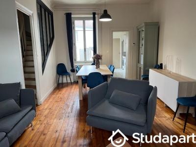 For rent Rochelle 1 room 10 m2 Charente maritime (17000) photo 0