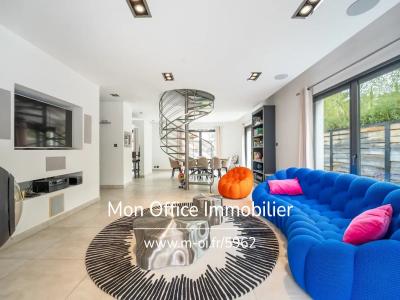 For sale Ventabren 5 rooms 180 m2 Bouches du Rhone (13122) photo 0