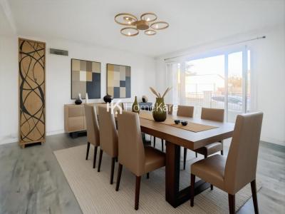 For sale Castelsarrasin 6 rooms 95 m2 Tarn et garonne (82100) photo 0