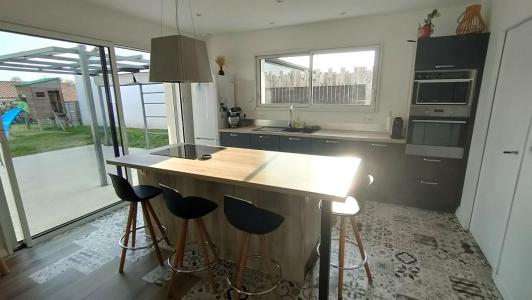 For sale Chambretaud 5 rooms 89 m2 Vendee (85500) photo 2