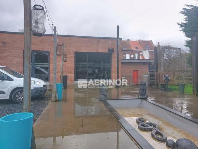 Acheter Commerce 2700 m2 Neuville-en-ferrain