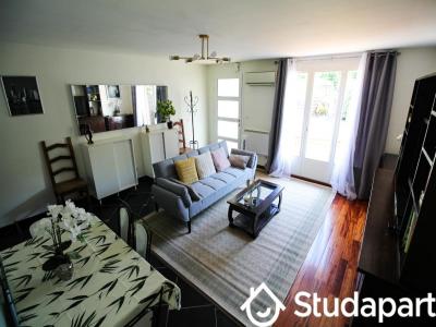 Louer Appartement 9 m2 Cergy