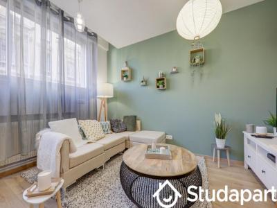 Louer Appartement 11 m2 Lyon-7eme-arrondissement