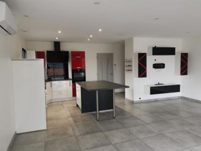 For sale 5 rooms 100 m2 Loire (42520) photo 0