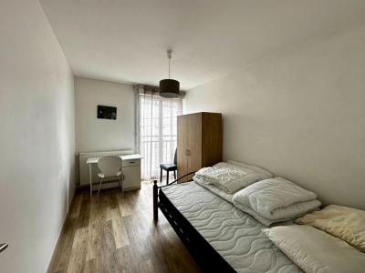 For sale Angers 4 rooms 74 m2 Maine et loire (49100) photo 3