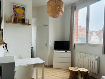 For rent Madeleine 1 room 16 m2 Nord (59110) photo 0