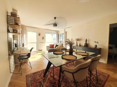 For sale Marseille-6eme-arrondissement 2 rooms 50 m2 Bouches du Rhone (13006) photo 1