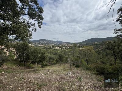 Acheter Terrain 2070 m2 Londe-les-maures